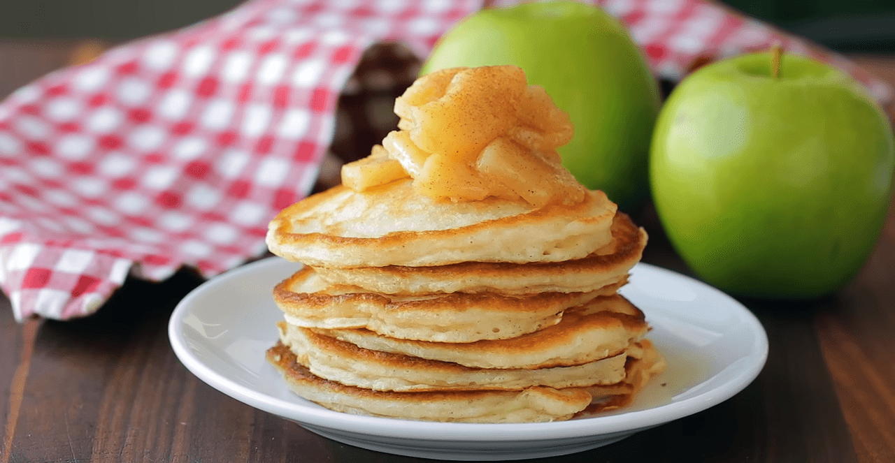 Easy Cinnamon Apple Pancakes Recipe